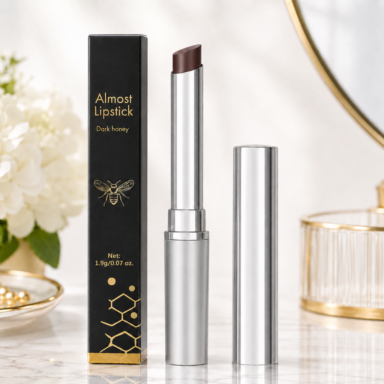 K - Veleira lip Balm